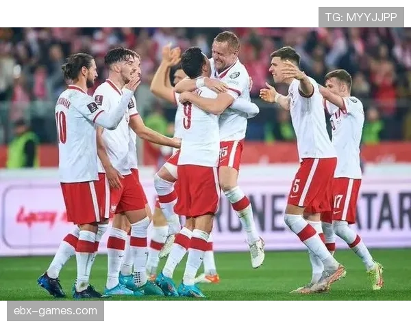 波兰国家队迈入后莱万时代，新星崛起助力球队再攀高峰